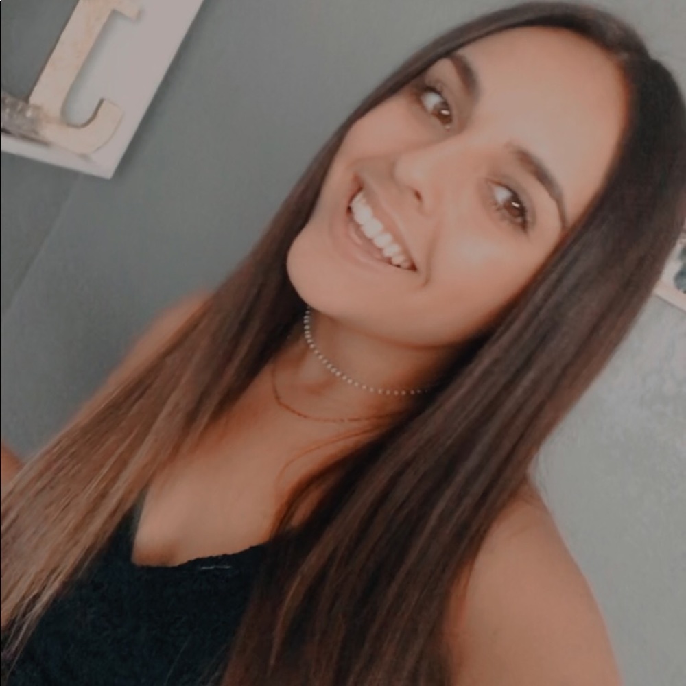 Meet your Posher, Jasmine